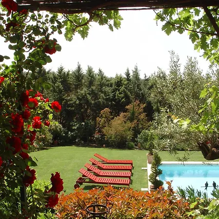 La Bastide Tara Couette-café 2*