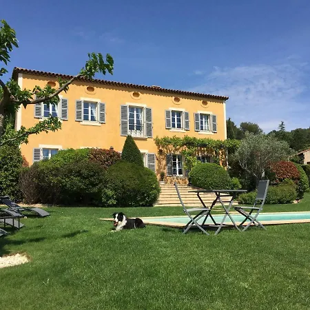 Couette-café La Bastide Tara